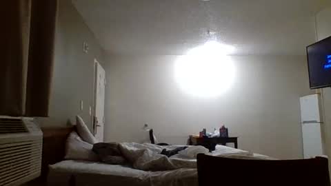 Snapshot of dubz07 chatting on 05-17-26, 03:59 dubz07 online show from 05-17-26, 03:59