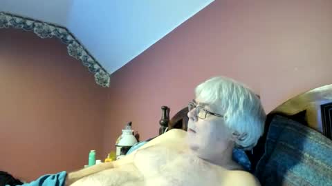 Doug online show from 05-06-26, 02:19