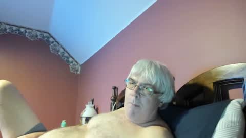 Doug online show from 08-03-26, 01:37