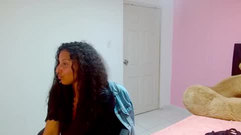 dulce1609 online show from 03-03-25, 11:03