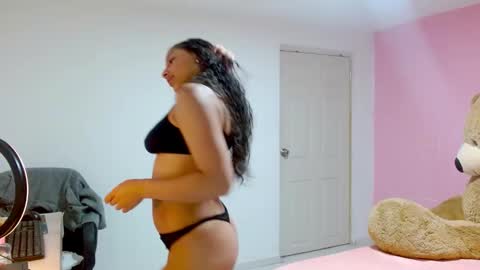 dulce1609 online show from 03-04-25, 07:43