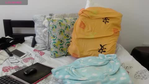 Snapshot of dulce1791 chatting on 12-10-24, 01:22 dulce1791 online show from 12-10-24, 01:22