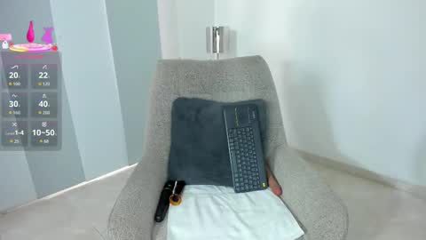 Dulce online show from 09-22-25, 12:40