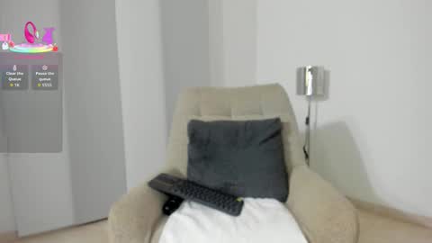 Dulce online show from 10-13-25, 09:20