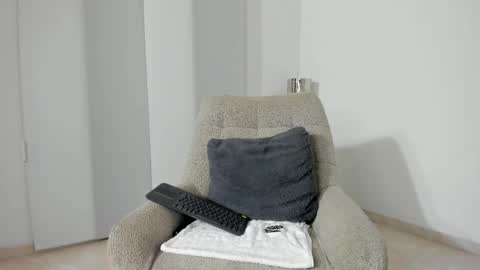 Dulce online show from 04-16-26, 09:10