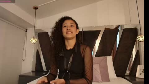 Snapshot of dulce__candy_ chatting on 09-30-25, 12:43 Dulce Candy online show from 09-30-25, 12:43