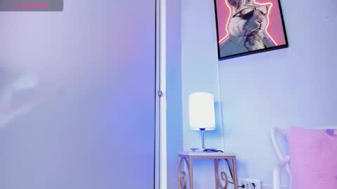 dulce__fiore07 online show from 02-09-26, 12:20