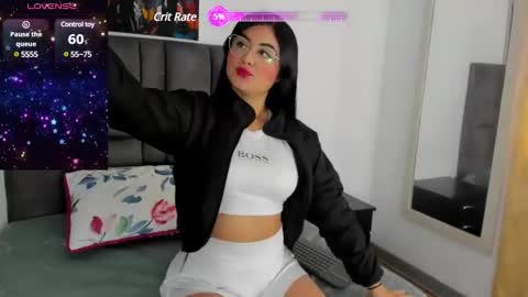 Snapshot of dulce_amg chatting on 01-29-25, 12:02 Dulce amg online show from 01-29-25, 12:02