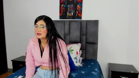 Snapshot of dulce_amg chatting on 03-01-25, 12:34 Dulce amg online show from 03-01-25, 12:34