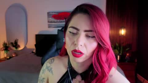 Snapshot of dulce_charlottee chatting on 05-28-26, 07:44 DULCE online show from 05-28-26, 07:44