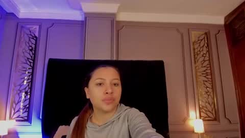 Dulce online show from 07-24-26, 11:30