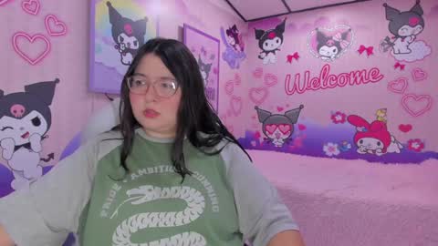 Dulce  online show from 04-29-26, 03:21