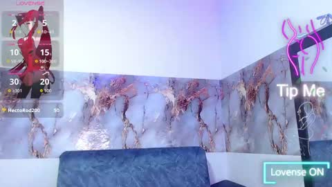 Dulce online show from 04-30-26, 05:25