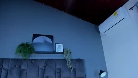 DULCE AURORA online show from 06-20-26, 02:47