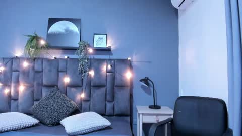 DULCE AURORA online show from 07-16-26, 02:50