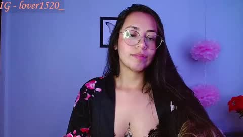 Dulce online show from 02-16-25, 05:26