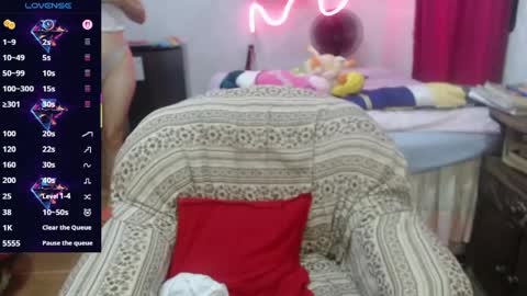 Snapshot of dulcetentations chatting on 06-06-26, 11:53 shany y alan online show from 06-06-26, 11:53