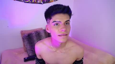 Dulcey online show from 10-08-25, 03:48