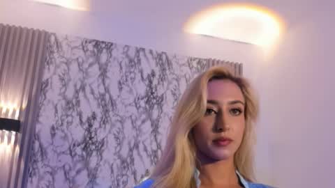 Snapshot of dulcinea_2 chatting on 10-07-25, 08:06 dulcinea 2 online show from 10-07-25, 08:06