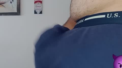 Snapshot of dulses_sabor chatting on 12-16-24, 01:54 Neon Ghost online show from 12-16-24, 01:54