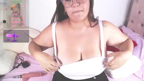 Emi  online show from 02-24-25, 07:09