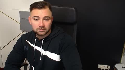 DuncanStone online show from 11-15-25, 06:11