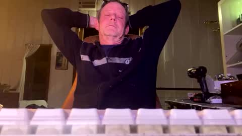 Snapshot of durakbrina chatting on 01-18-25, 02:03 Durakbrina online show from 01-18-25, 02:03