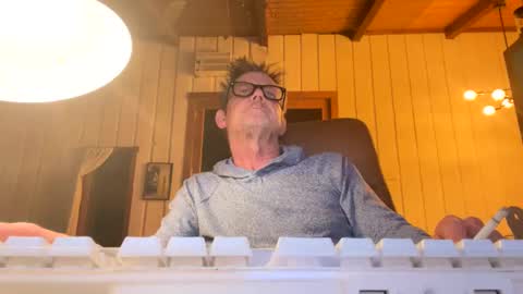 Snapshot of durakbrina chatting on 01-22-25, 05:05 Durakbrina online show from 01-22-25, 05:05