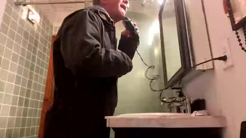 Snapshot of durakbrina chatting on 01-22-25, 11:32 Durakbrina online show from 01-22-25, 11:32