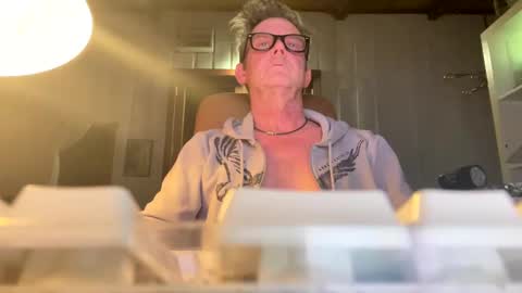 Snapshot of durakbrina chatting on 01-24-25, 03:54 Durakbrina online show from 01-24-25, 03:54