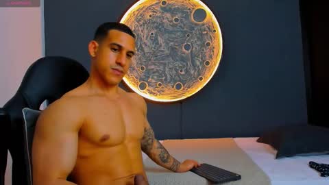 duran_dhikol1 online show from 11-08-25, 03:29