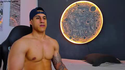 duran_dhikol1 online show from 02-12-26, 03:23