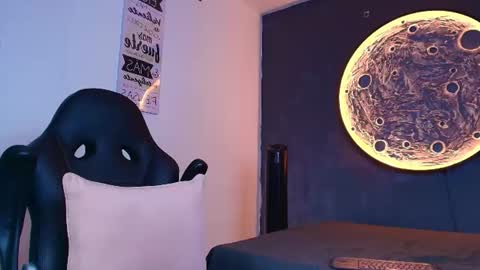 duran_dhikol1 online show from 08-01-26, 04:01