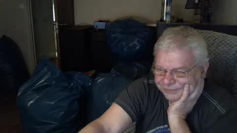 Snapshot of durk55 chatting on 03-03-25, 10:42 durk55 online show from 03-03-25, 10:42