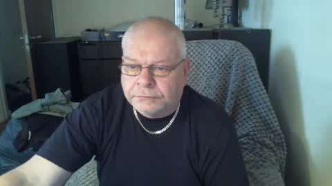 Snapshot of durk55 chatting on 02-24-26, 10:24 durk55 online show from 02-24-26, 10:24