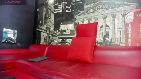 DUSAN  GREY online show from 03-19-26, 03:54