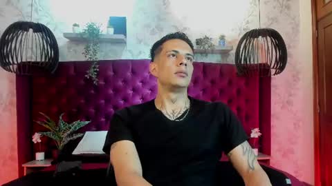 Dustin Sonne online show from 07-05-26, 03:34