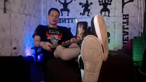 Dustin Sonne online show from 07-10-26, 03:44
