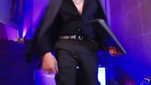 Dustin Sonne online show from 07-21-26, 03:42