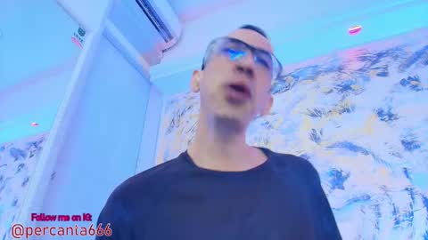 Snapshot of dustindollin_ chatting on 02-23-26, 06:38 Dustin Dollin online show from 02-23-26, 06:38