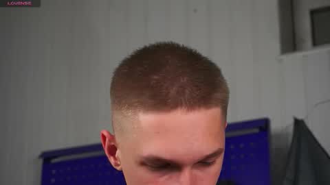 Snapshot of dustyn_fox chatting on 10-14-25, 04:41 Dustyn online show from 10-14-25, 04:41