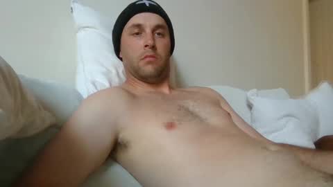 Snapshot of dustyroy09 chatting on 12-17-24, 04:34 dustyroy09 online show from 12-17-24, 04:34