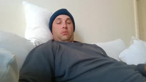 Snapshot of dustyroy09 chatting on 10-04-25, 12:41 dustyroy09 online show from 10-04-25, 12:41