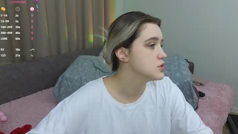 Snapshot of dusyastar chatting on 01-08-25, 11:21 Dusya online show from 01-08-25, 11:21