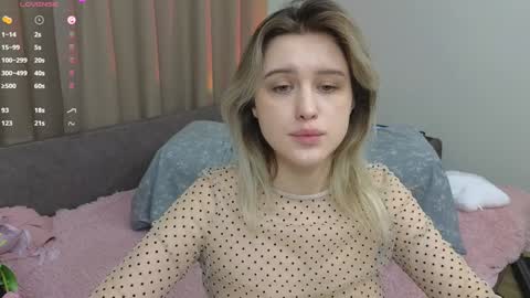 Snapshot of dusyastar chatting on 01-20-25, 04:34 Dusya online show from 01-20-25, 04:34