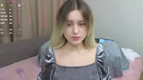 Snapshot of dusyastar chatting on 02-24-25, 10:15 Dusya online show from 02-24-25, 10:15