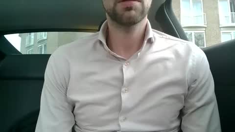 Snapshot of dutchthickdad chatting on 10-28-25, 02:20 DutchThickDad online show from 10-28-25, 02:20