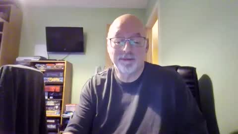 Snapshot of dutchunclejohn chatting on 12-18-25, 12:22 DutchUncleJohn online show from 12-18-25, 12:22
