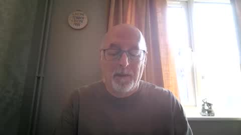 Snapshot of dutchunclejohn chatting on 02-09-26, 01:04 DutchUncleJohn online show from 02-09-26, 01:04