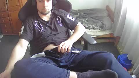 duza_pala_kam9 online show from 05-06-26, 03:28